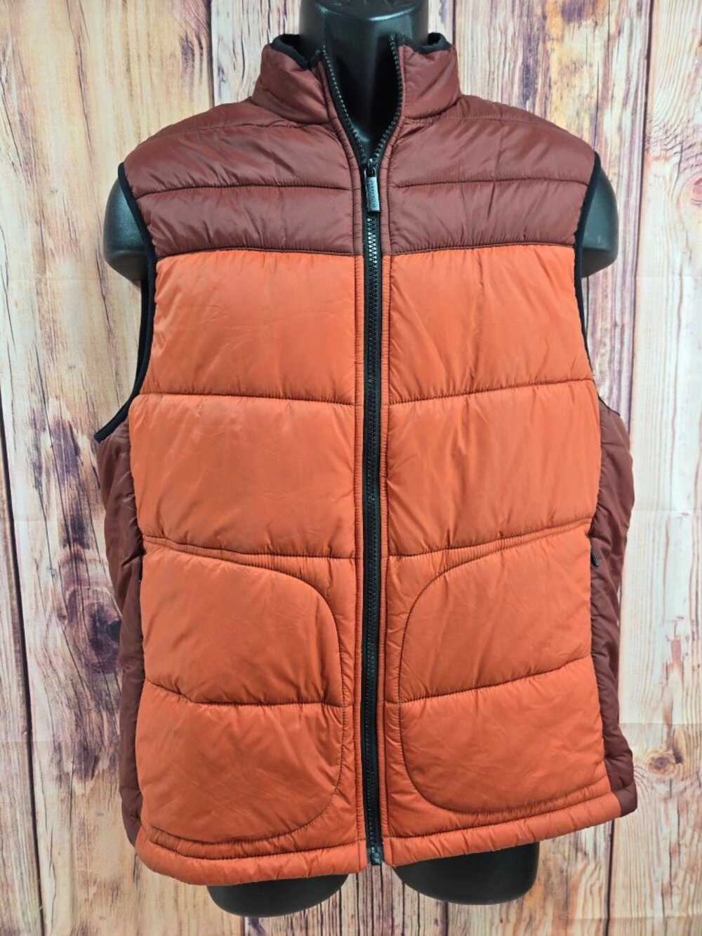 Perry Ellis Two Tone Puffer Vest Size Medium